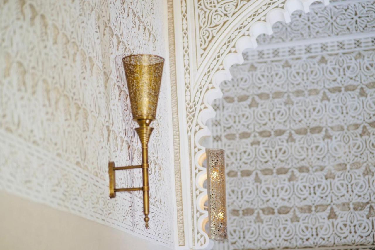 Riad Amelia : Lalla Nora Room Tétouan エクステリア 写真